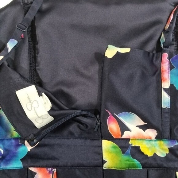 Jessica Simpson Sleeveless Dress - Picture 6 of 8